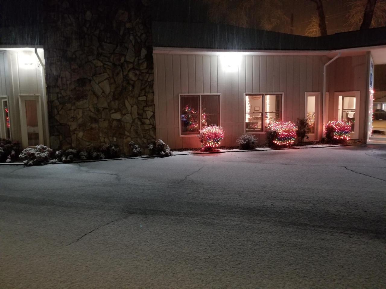 University Inn Cullowhee Exterior foto
